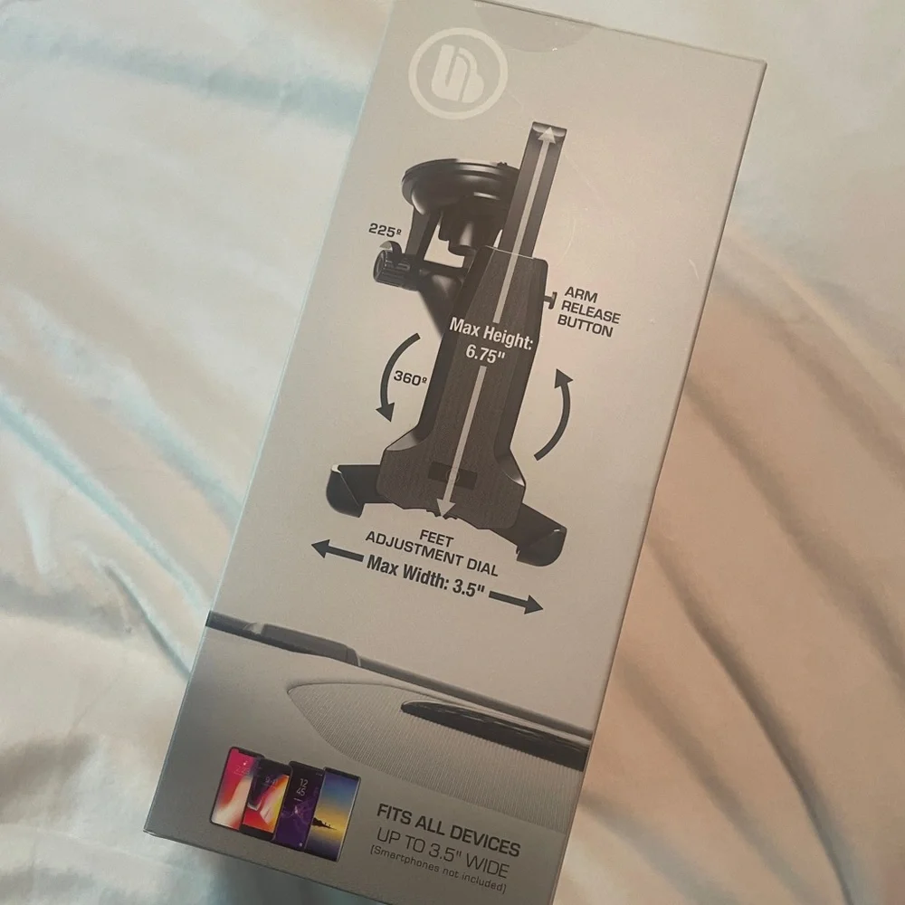 ⭐️3/$25⭐️ NIB Universal Car Phone Mount